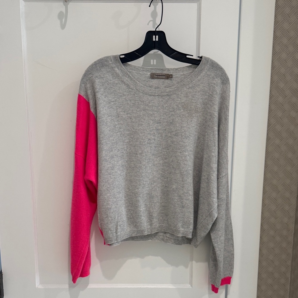 Brodie Fine Cadhmere Gray & Pink Women's Crewneck Sweater size Medium